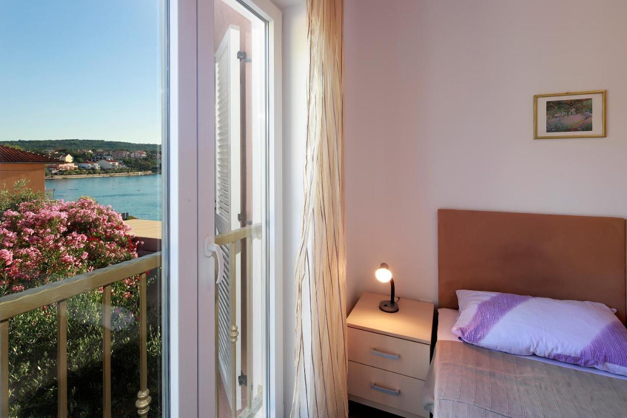 Pension Riviera-Silo Εξωτερικό φωτογραφία